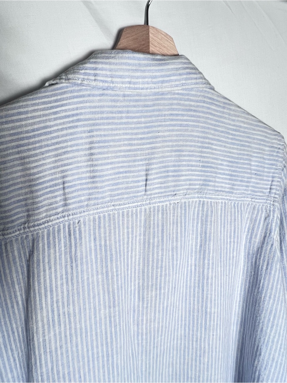 Sigrid Olsen Light Blue and White Striped Casual Button-Down Shirt 100% Linen - Picture 5 of 8